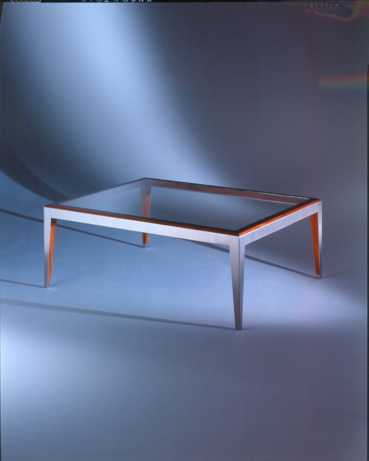 6_uc-611-coffee-table-glass-